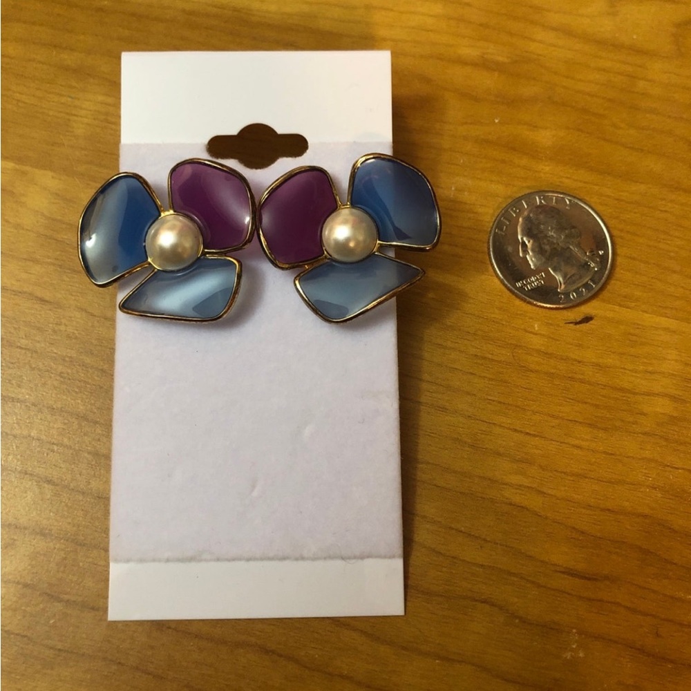 Tory Burch • Flower Earrings • Blue •Purple